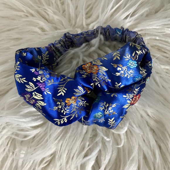 Urban Outfitters Accessories - UO Satin Embroidered Head Wrap
